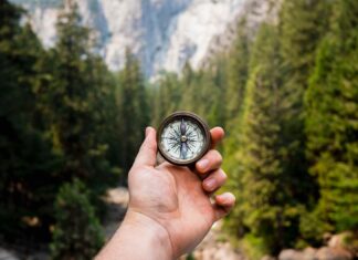 Geocaching: Die moderne Schatzsuche für Abenteuerlustige