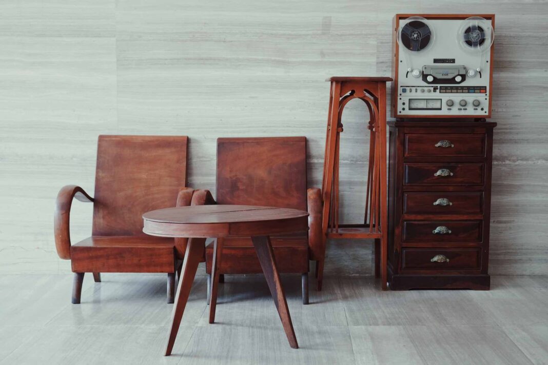 Vintage vs. Modern- Einrichtungsstile im Vergleich Vintage vs. Modern: Einrichtungsstile im Vergleich